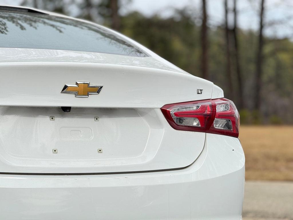 Chevrolet Malibu - Thumbnail 16