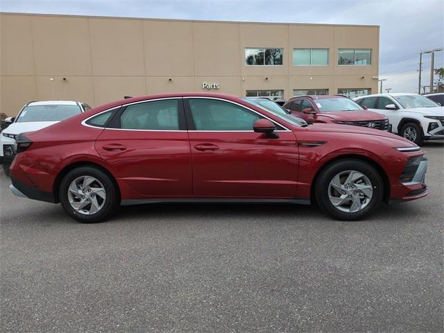 Hyundai Sonata Se Fwd 4D Sedan - Thumbnail 5