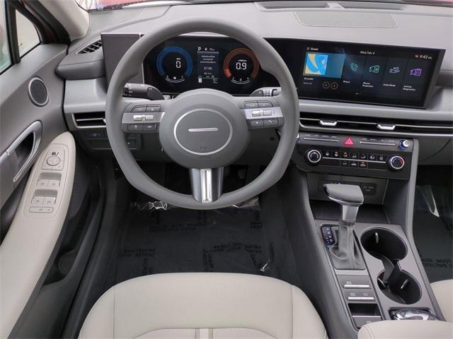 Hyundai Sonata Se Fwd 4D Sedan - Thumbnail 16