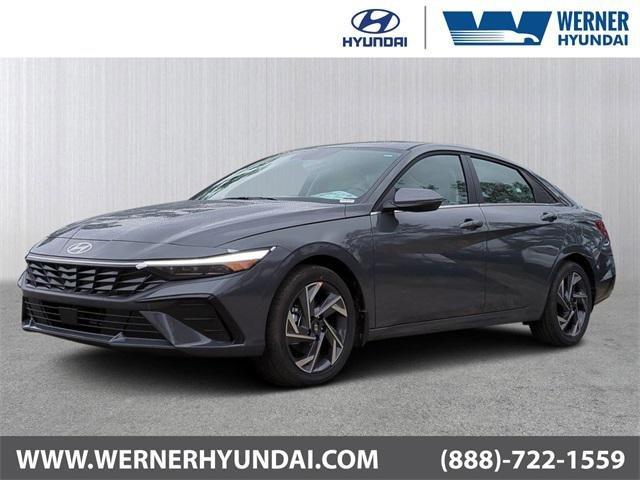 Hyundai Elantra Limited Fwd 4D Sedan - Thumbnail 2