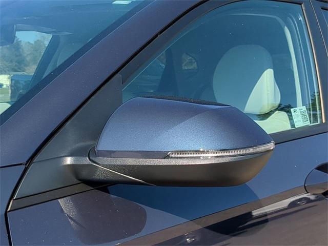 Hyundai Kona Sel Fwd Fwd 4D Sport Utility - Thumbnail 13