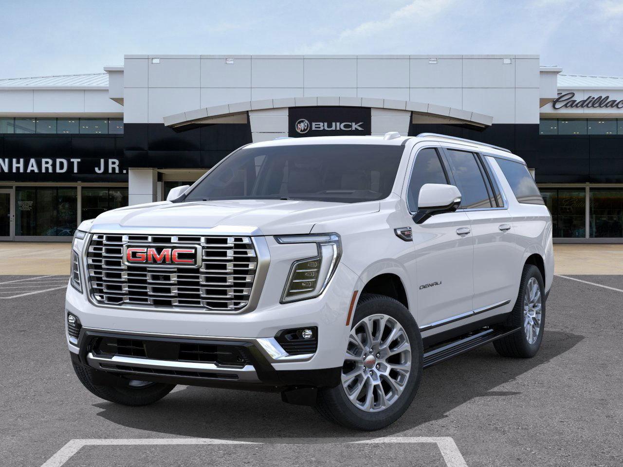 GMC Yukon Xl Denali Four Wheel Drive Suv - Thumbnail 8