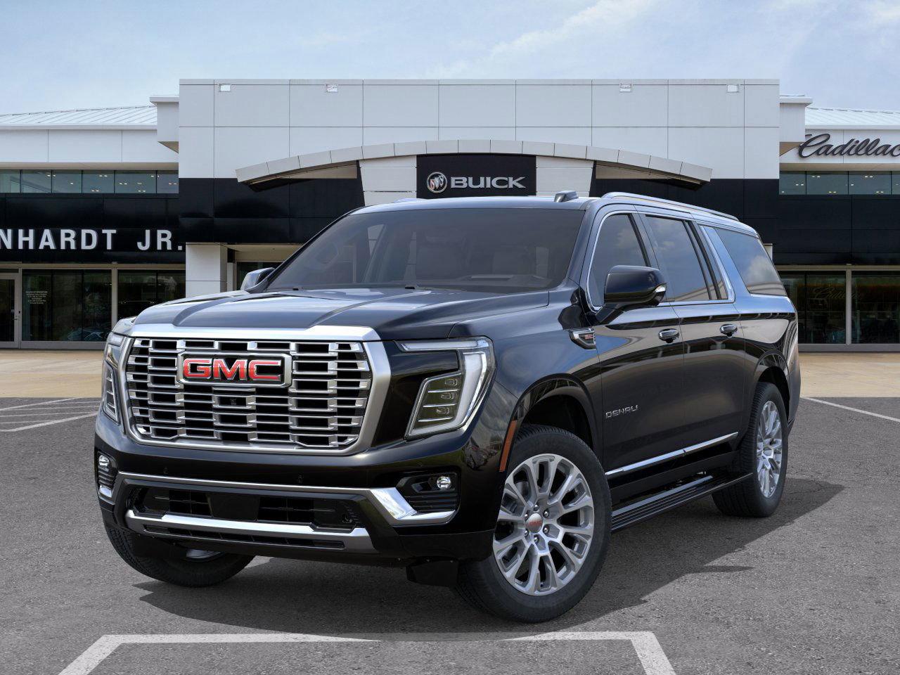 GMC Yukon Xl Denali Four Wheel Drive Suv - Thumbnail 8