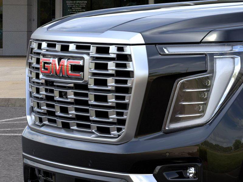 GMC Yukon Xl Denali Four Wheel Drive Suv - Thumbnail 15