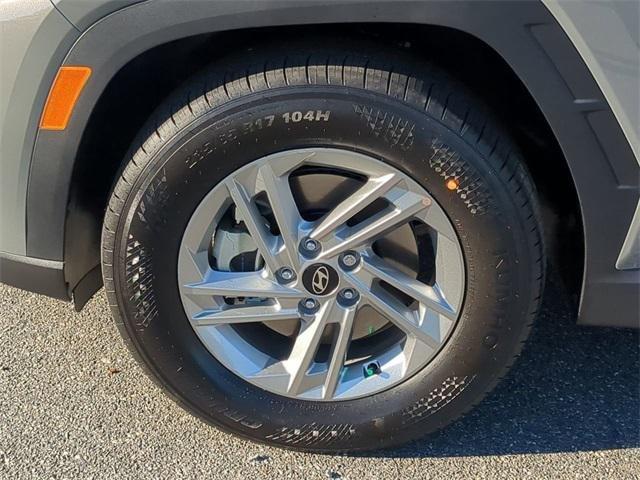 Hyundai Tucson Se Fwd Fwd 4D Sport Utility - Thumbnail 12