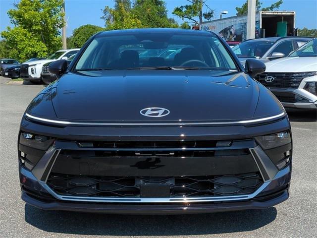 Hyundai Sonata Hybrid Sel Fwd 4D Sedan - Thumbnail 10