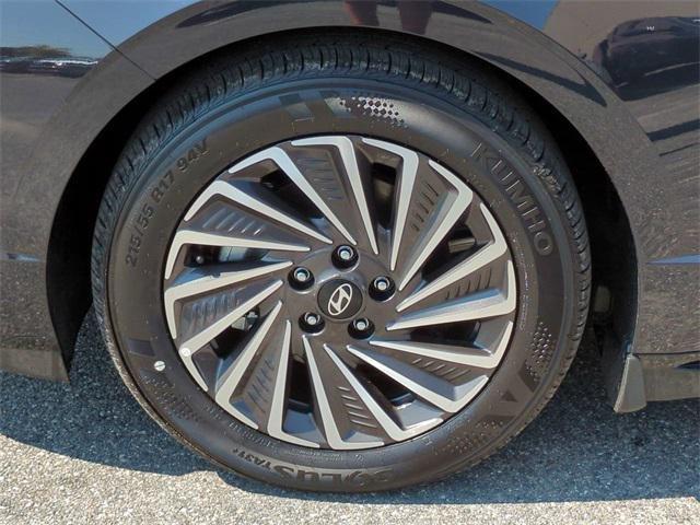 Hyundai Sonata Hybrid Sel Fwd 4D Sedan - Thumbnail 12