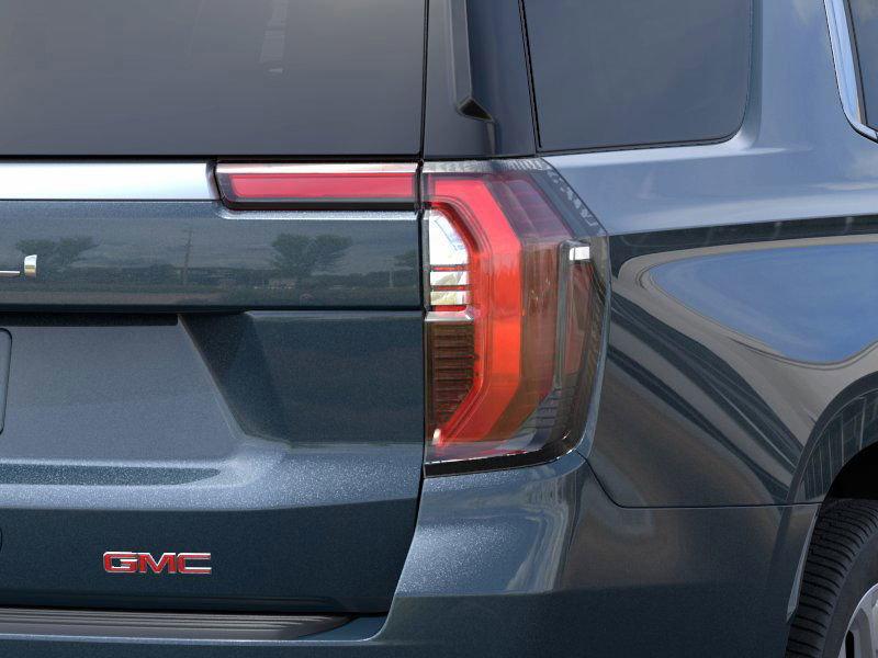 GMC Yukon Denali Four Wheel Drive Suv - Thumbnail 13