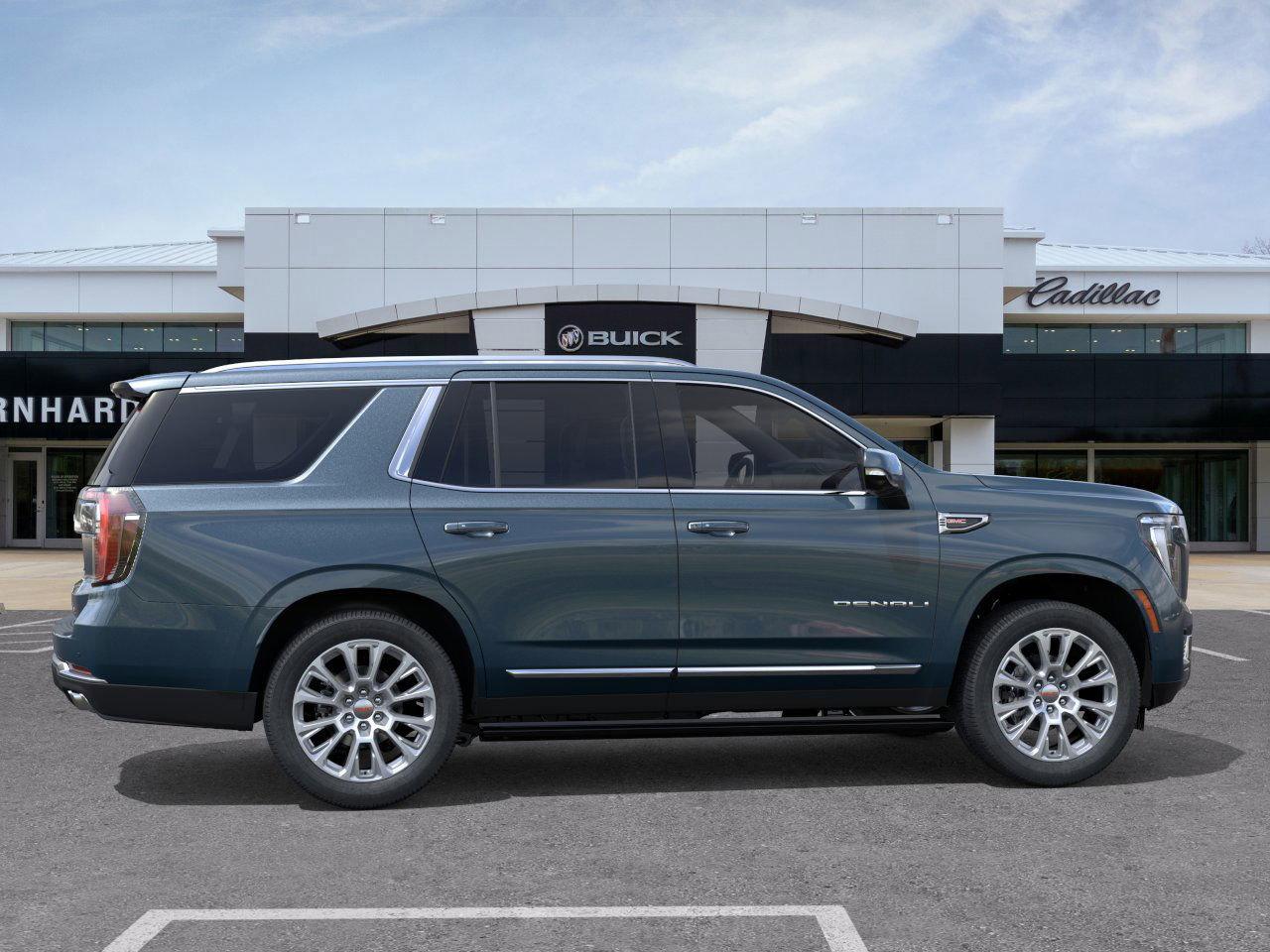 GMC Yukon Denali Four Wheel Drive Suv - Thumbnail 7