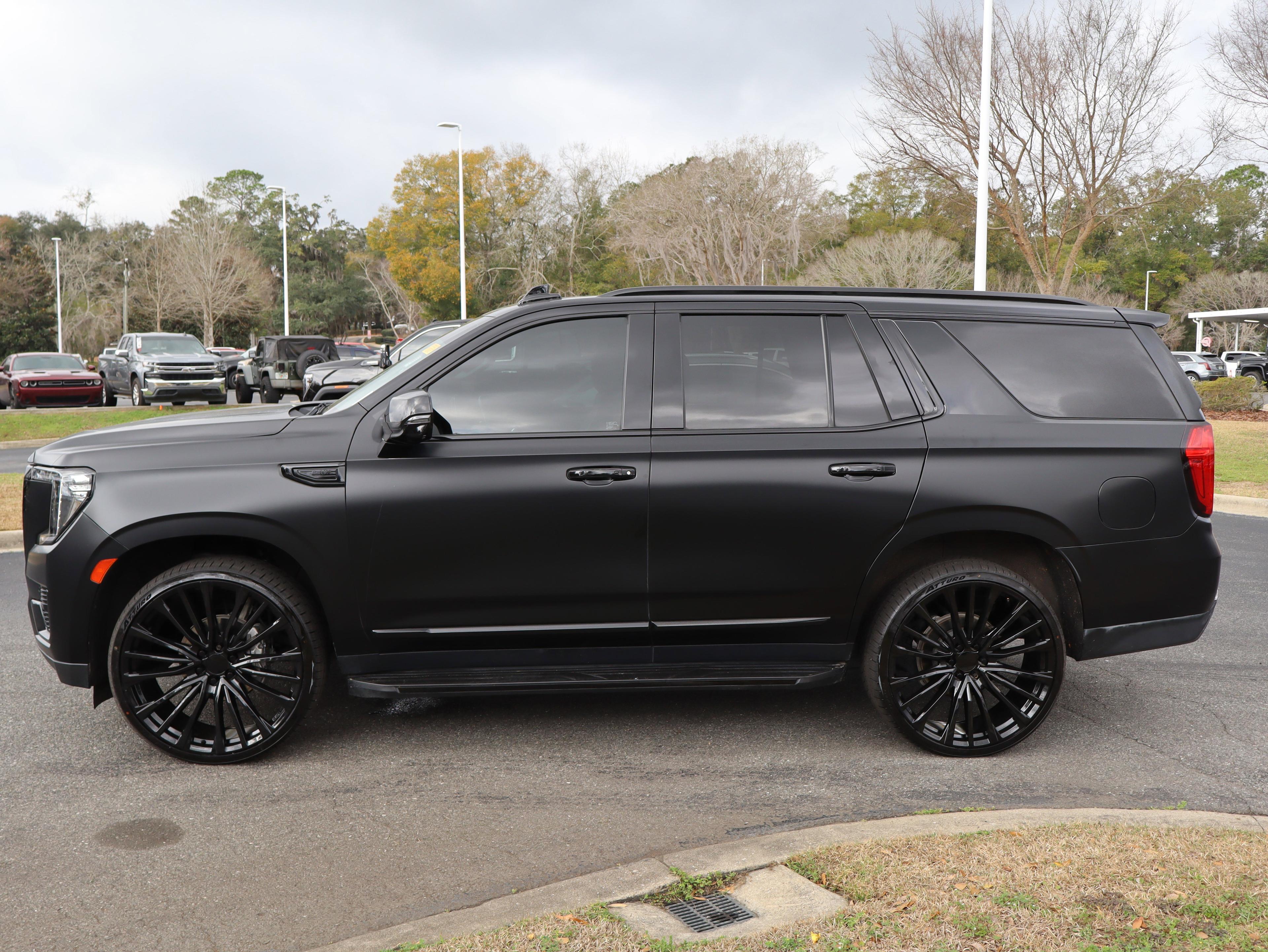 GMC Yukon Slt Four Wheel Drive Suv - Thumbnail 6