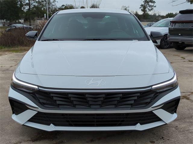 Hyundai Elantra Hybrid Sel Sport Fwd 4D Sedan - Thumbnail 10