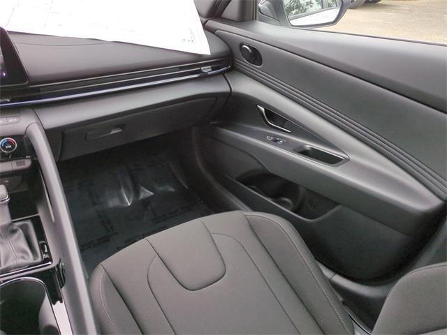 Hyundai Elantra Hybrid Sel Sport Fwd 4D Sedan - Thumbnail 17