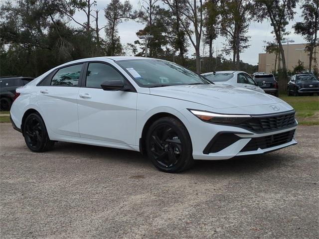 Hyundai Elantra Hybrid Sel Sport Fwd 4D Sedan - Thumbnail 4