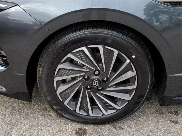 Hyundai Sonata Hybrid Sel Fwd 4D Sedan - Thumbnail 12