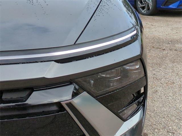 Hyundai Sonata Hybrid Sel Fwd 4D Sedan - Thumbnail 11