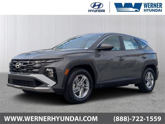 Hyundai Tucson Se Fwd Fwd 4D Sport Utility - Thumbnail 2