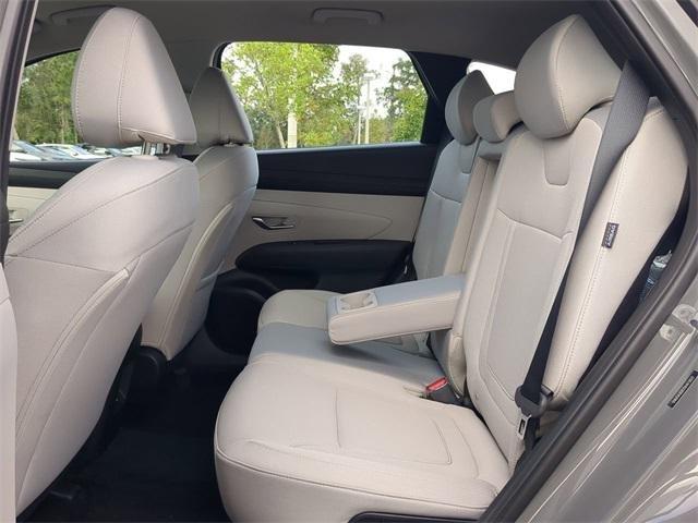 Hyundai Tucson Se Fwd Fwd 4D Sport Utility - Thumbnail 14