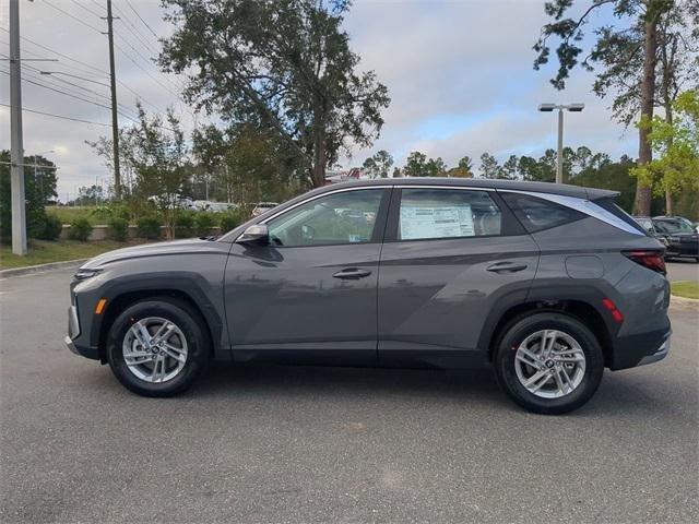 Hyundai Tucson Se Fwd Fwd 4D Sport Utility - Thumbnail 9