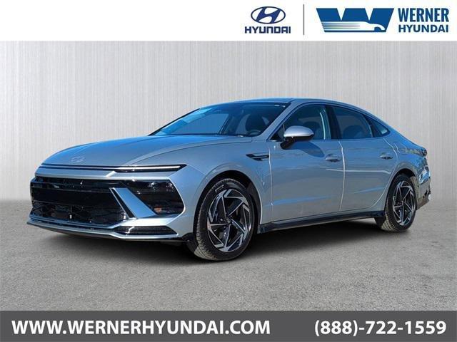 Hyundai Sonata Sel Sport Fwd 4D Sedan - View 1