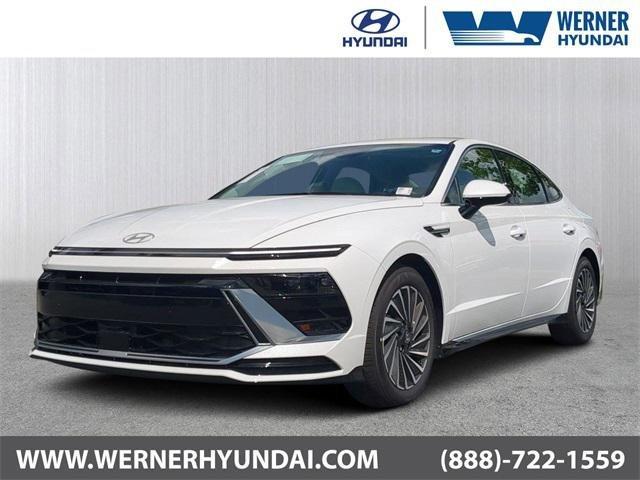 Hyundai Sonata Hybrid Sel Fwd 4D Sedan - View 1