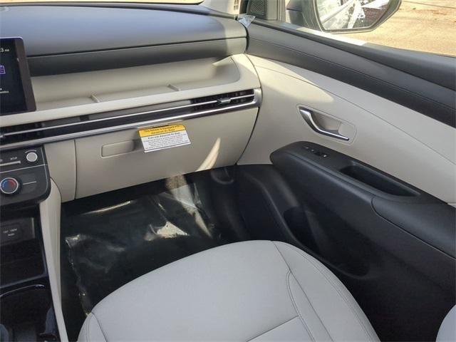 Hyundai Tucson Se Fwd Fwd 4D Sport Utility - Thumbnail 18