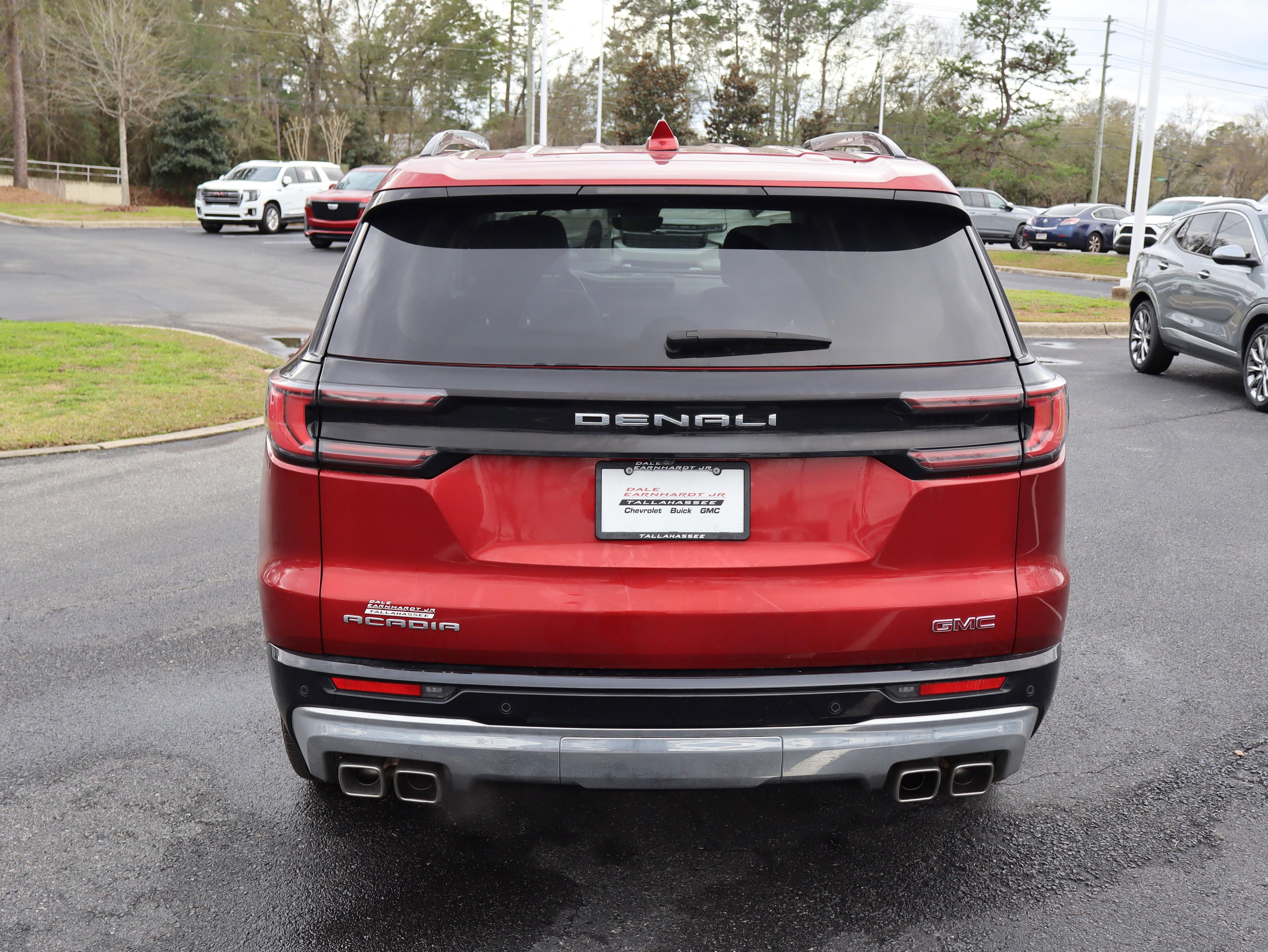 GMC Acadia Denali Front Wheel Drive Suv - Thumbnail 20