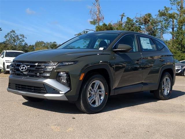 Hyundai Tucson Se Fwd Fwd 4D Sport Utility - Thumbnail 3