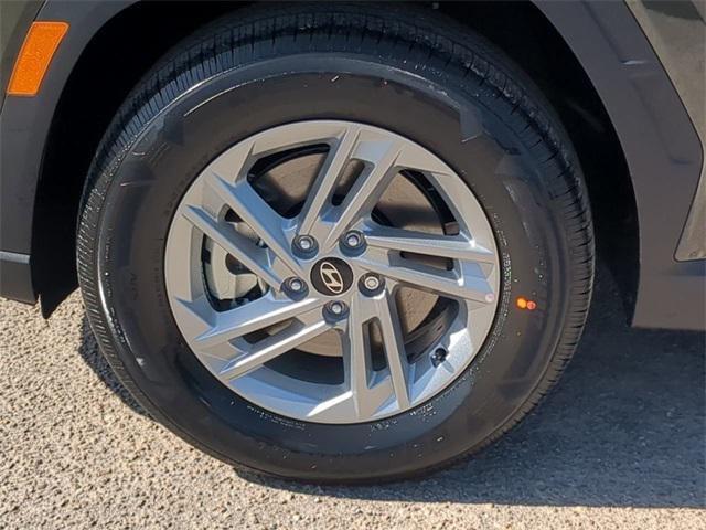 Hyundai Tucson Se Fwd Fwd 4D Sport Utility - Thumbnail 12