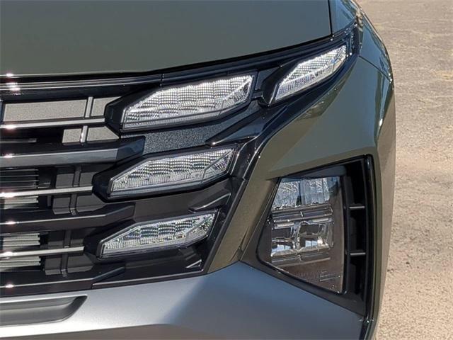 Hyundai Tucson Se Fwd Fwd 4D Sport Utility - Thumbnail 11