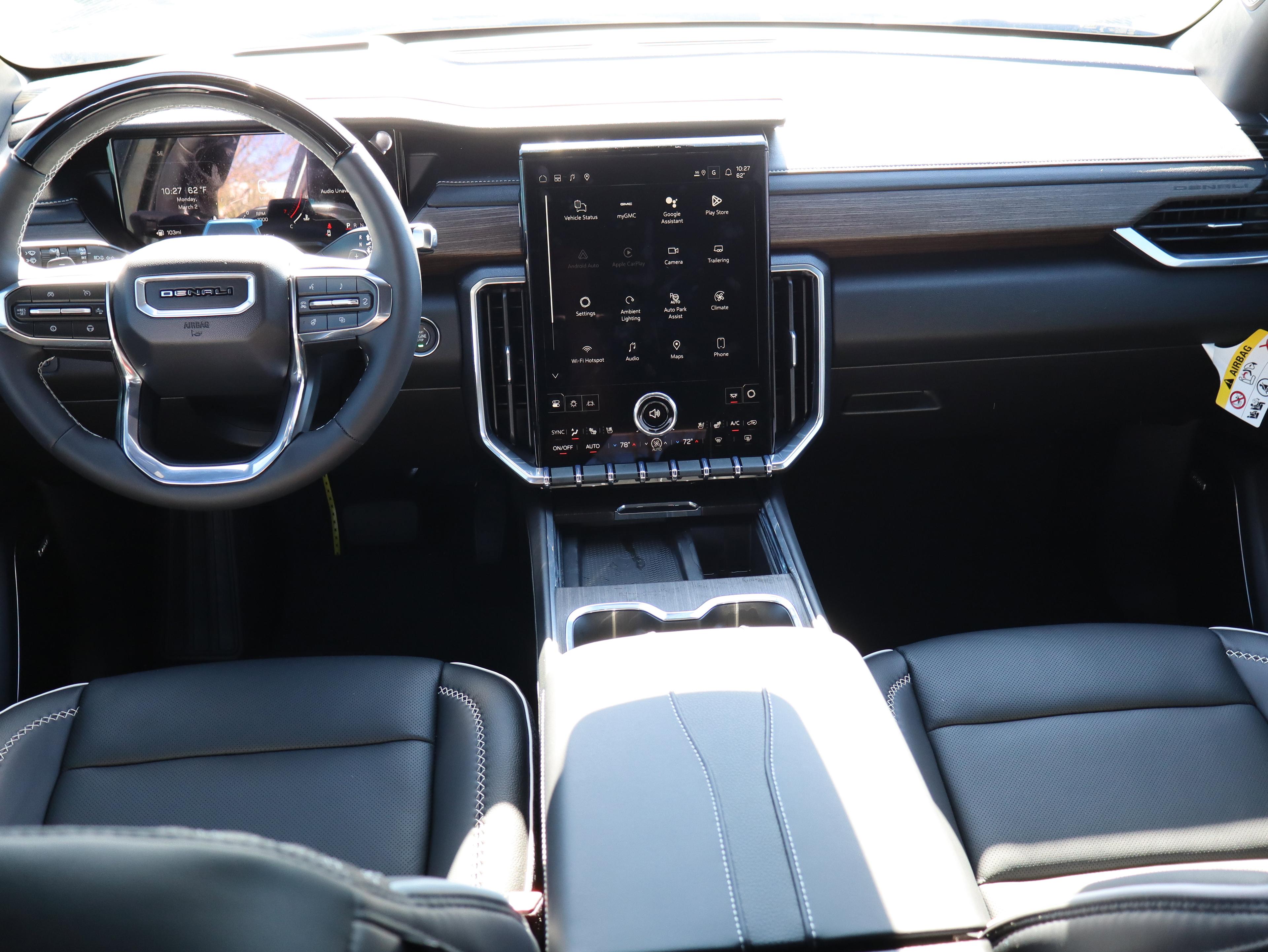 GMC Acadia Denali Front Wheel Drive Suv - Thumbnail 19