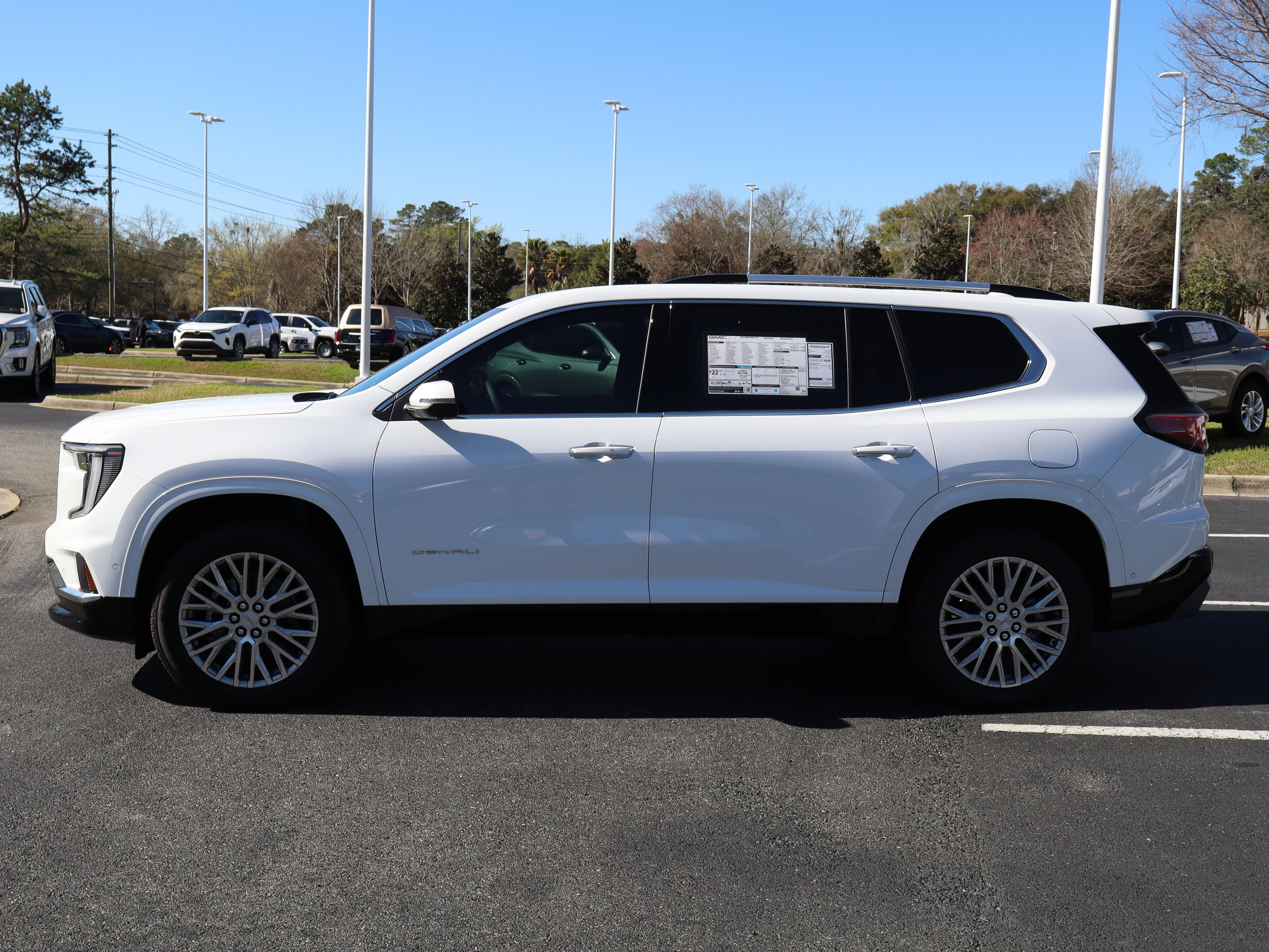 GMC Acadia Denali Front Wheel Drive Suv - Thumbnail 6