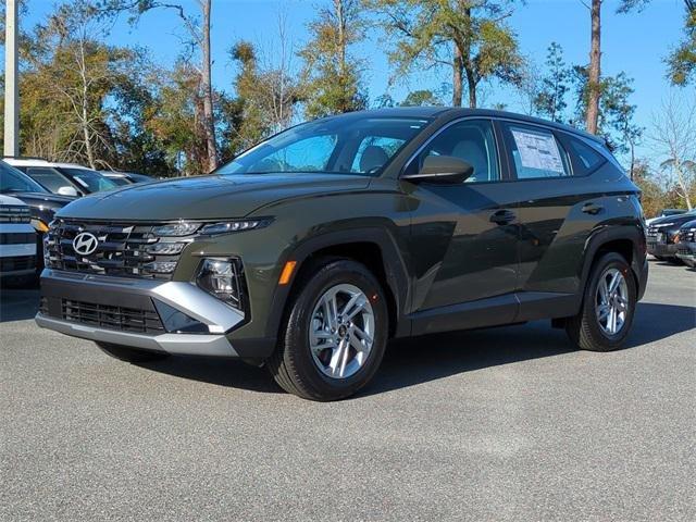 Hyundai Tucson Se Fwd Fwd 4D Sport Utility - Thumbnail 3