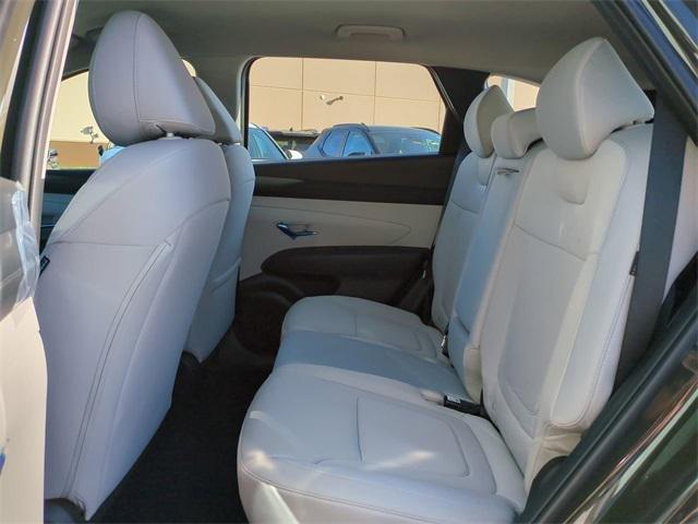 Hyundai Tucson Se Fwd Fwd 4D Sport Utility - Thumbnail 15