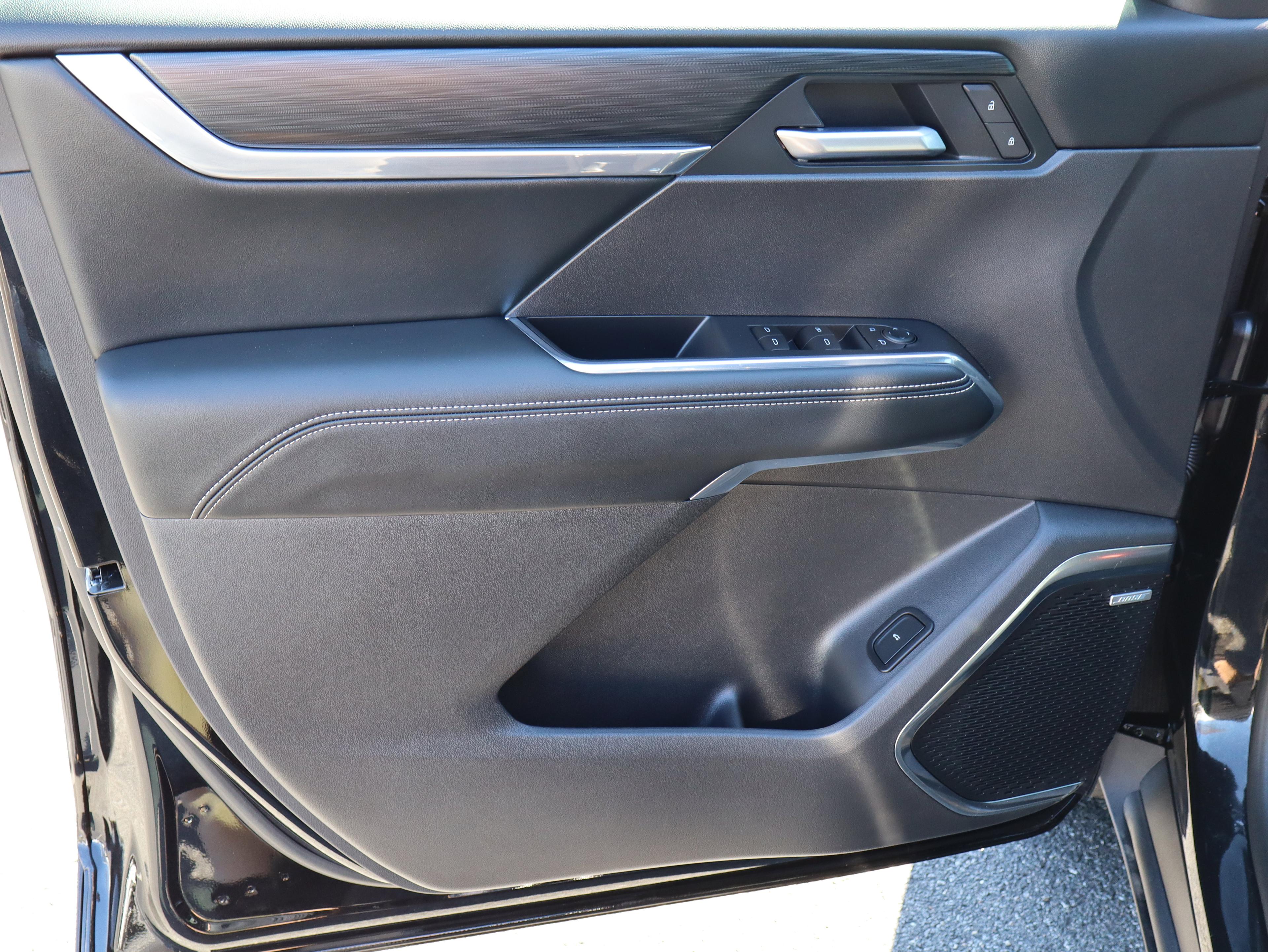 GMC Acadia Elevation Front Wheel Drive Suv - Thumbnail 18