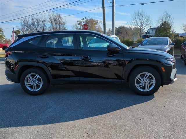 Hyundai Tucson Se Fwd Fwd 4D Sport Utility - Thumbnail 5