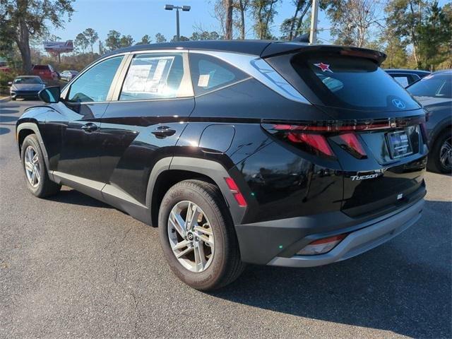 Hyundai Tucson Se Fwd Fwd 4D Sport Utility - Thumbnail 8