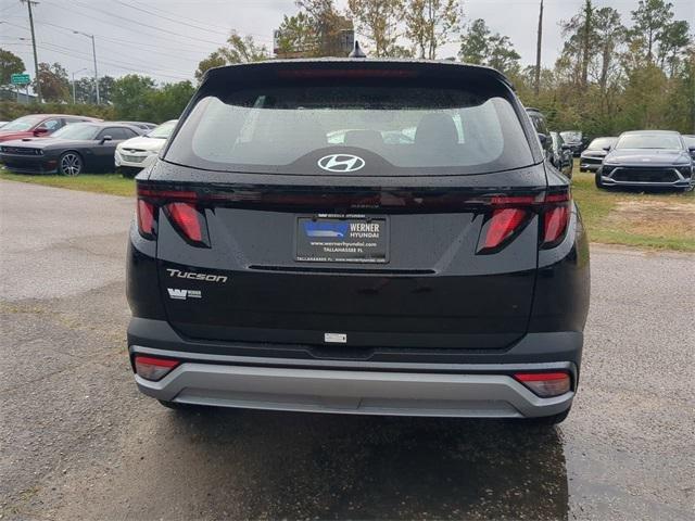 Hyundai Tucson Se Fwd Fwd 4D Sport Utility - Thumbnail 7