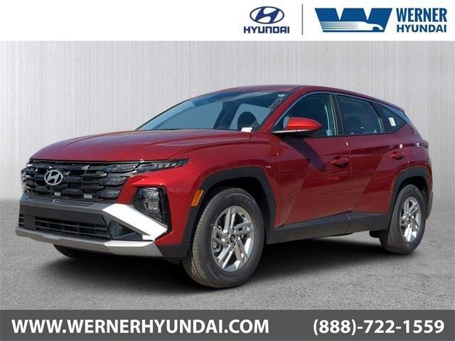 Hyundai Tucson Se Fwd Fwd 4D Sport Utility - Thumbnail 2