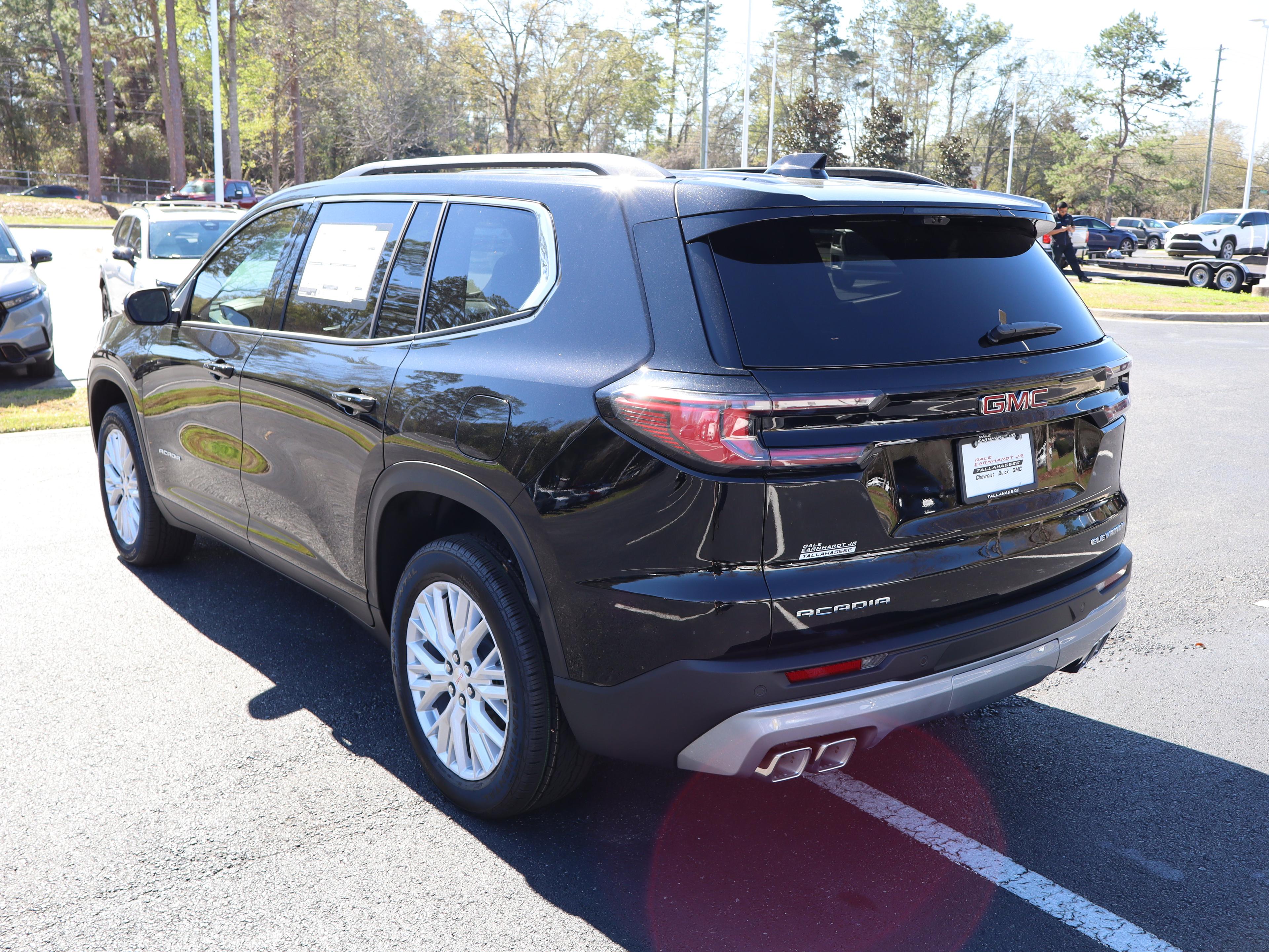 GMC Acadia Elevation Front Wheel Drive Suv - Thumbnail 7