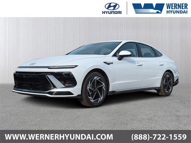 Hyundai Sonata Sel Sport Fwd 4D Sedan - Thumbnail 2