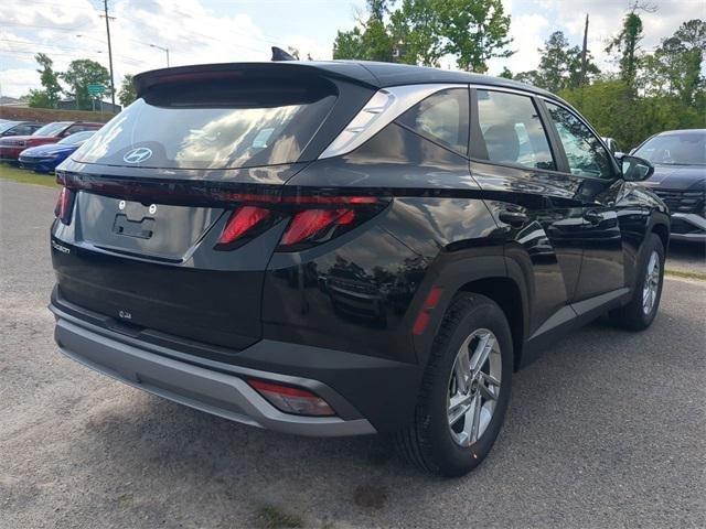 Hyundai Tucson Se Fwd Fwd 4D Sport Utility - Thumbnail 6