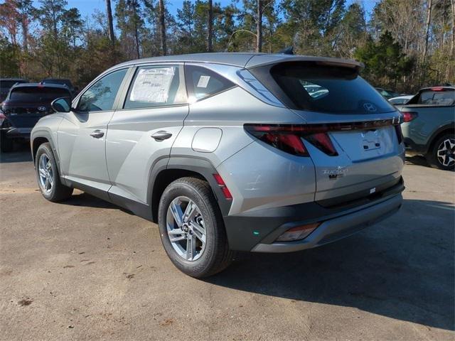 Hyundai Tucson Se Fwd Fwd 4D Sport Utility - Thumbnail 8