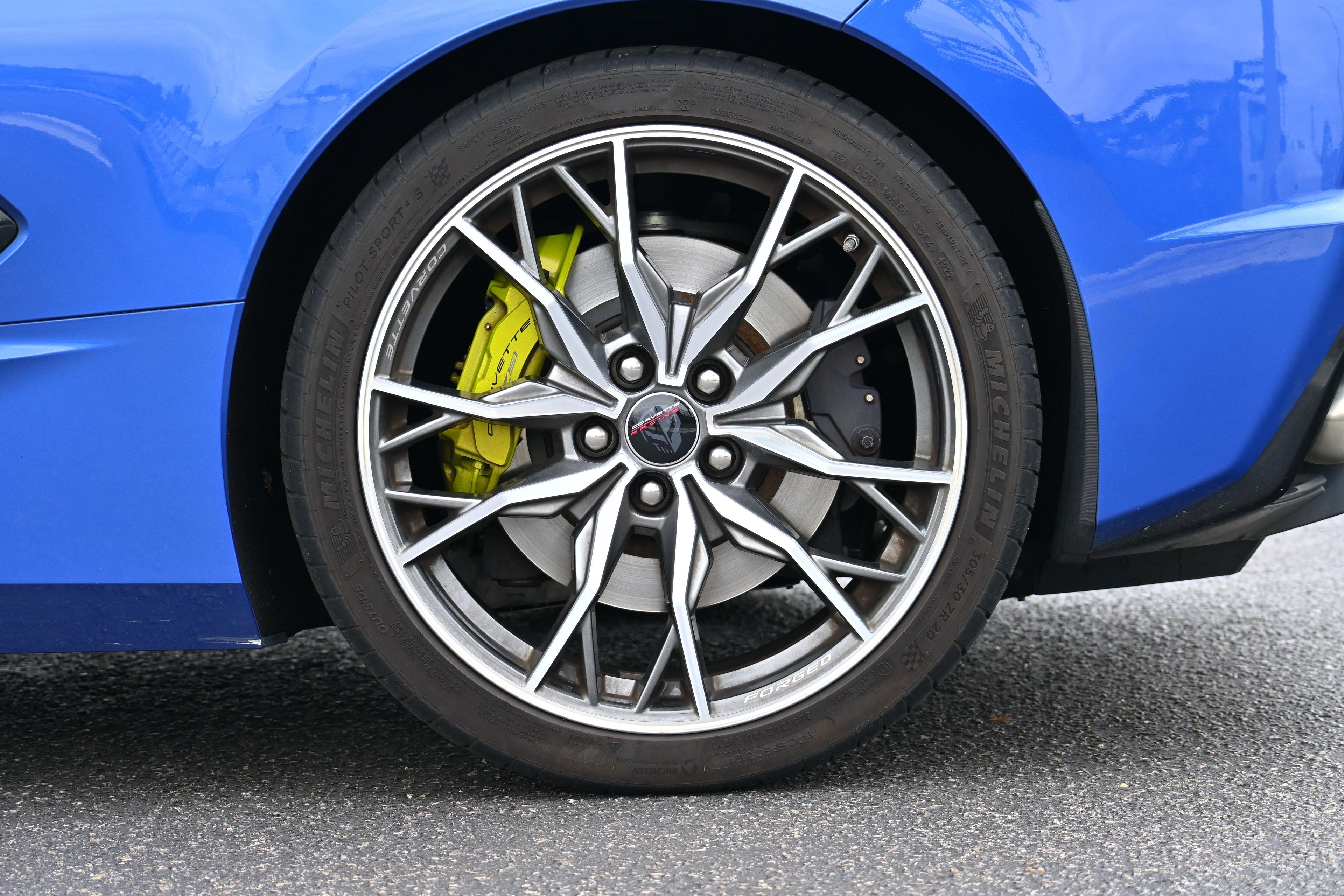 Chevrolet Corvette Stingray 3Lt Rear Wheel Drive Coupe - Thumbnail 9