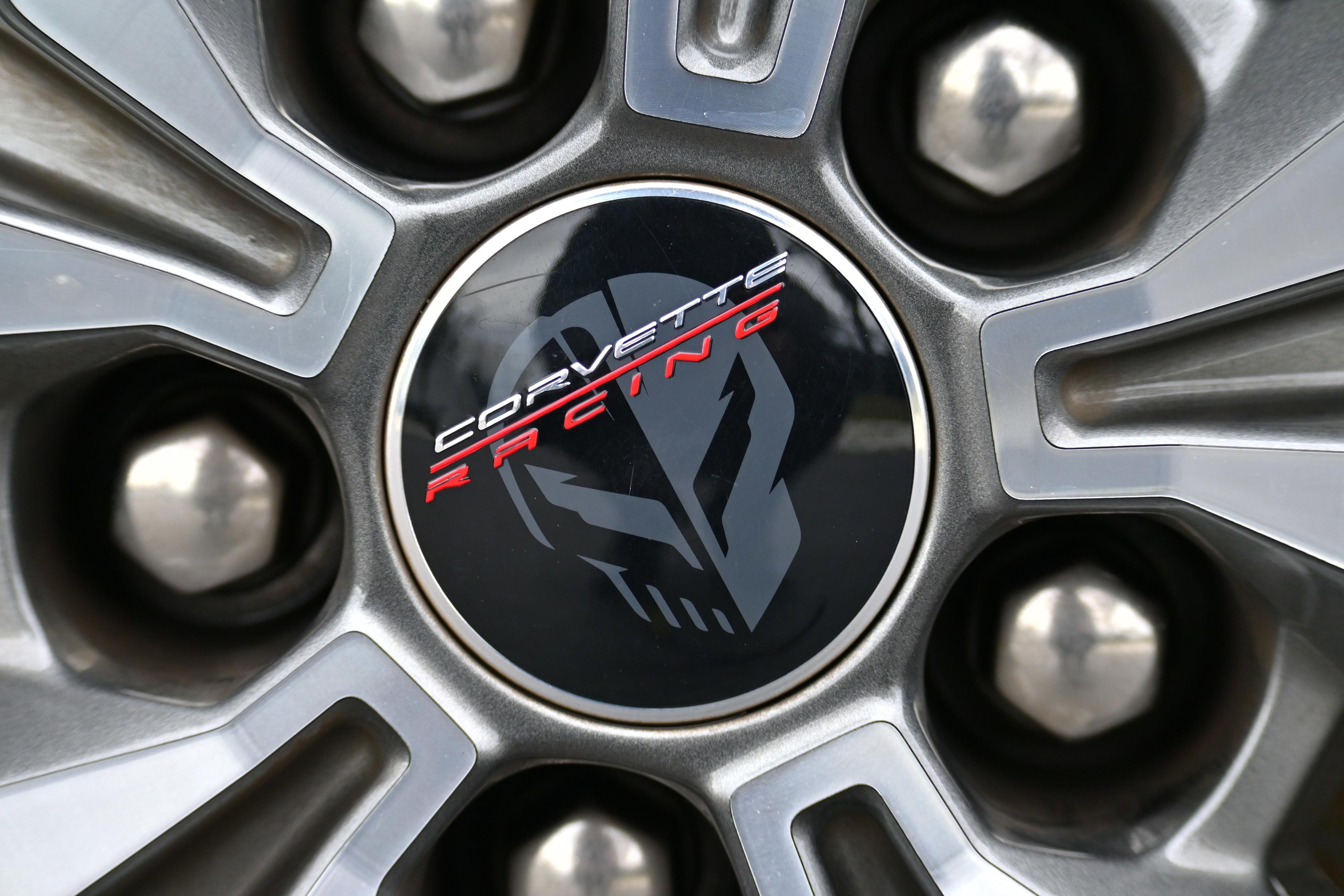 Chevrolet Corvette Stingray 3Lt Rear Wheel Drive Coupe - Thumbnail 16