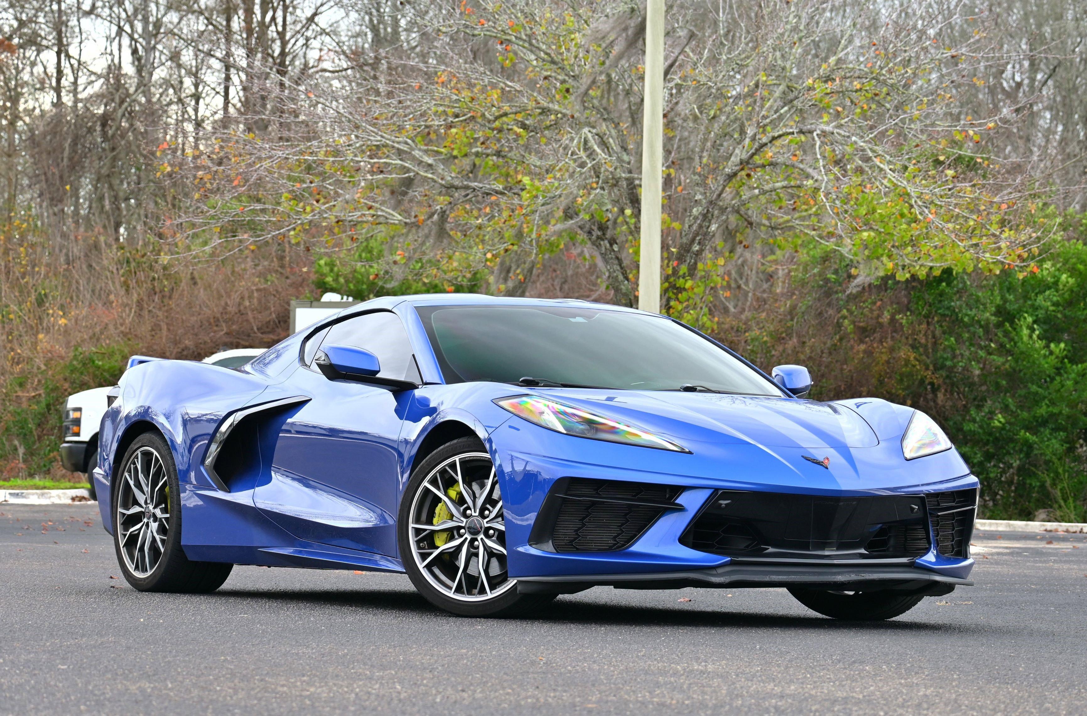 Chevrolet Corvette Stingray 3Lt Rear Wheel Drive Coupe - Thumbnail 2