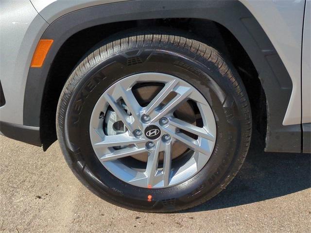 Hyundai Tucson Se Fwd Fwd 4D Sport Utility - Thumbnail 12