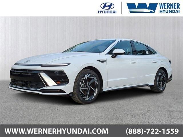 Hyundai Sonata Sel Sport Fwd 4D Sedan - View 1