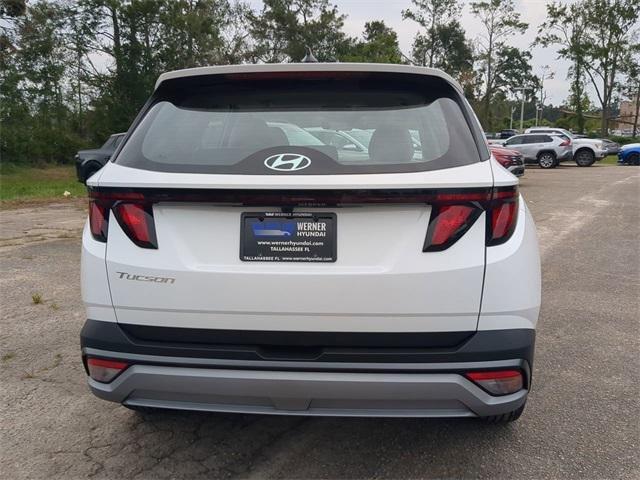 Hyundai Tucson Se Fwd Fwd 4D Sport Utility - Thumbnail 7