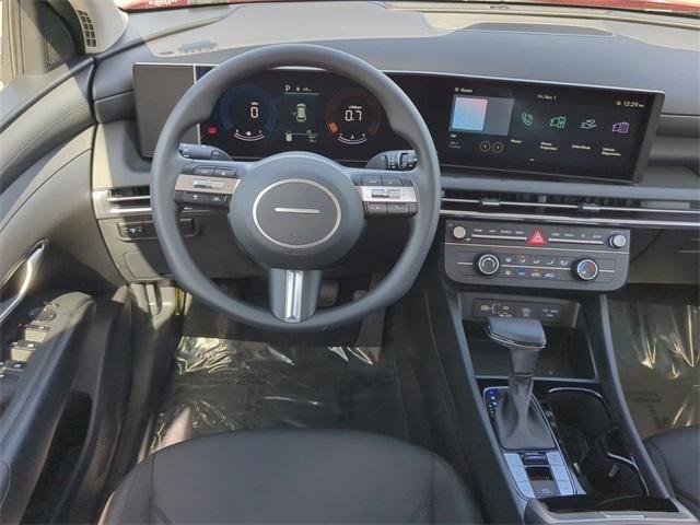 Hyundai Tucson Se Fwd Fwd 4D Sport Utility - Thumbnail 17