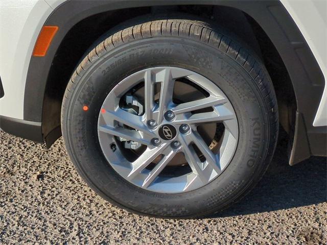 Hyundai Tucson Se Fwd Fwd 4D Sport Utility - Thumbnail 12